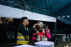 BIB: 
                            <button type="button" onclick="openModal(28154294)" class="btn btn-primary btn-sm float-right btn-popup" data-toggle="modal" data-target=".modal-high-quality">
                        <i class="fas fa-shopping-cart"></i> Add to Cart
                    </button>
                                            <button type="button" onclick="isThisMe(28154294, true)" class="btn btn-success btn-sm float-right btn-popup btn-isme hidden" data-toggle="tooltip" data-placement="bottom" title="นี่คือรูปของคุณใช่ไหม คลิกที่นี่เพื่อเอาเข้าอัลบั้ม">
                        <i class="fas fa-plus"></i> Add to album
                    </button>
                    <button type="button" onclick="isThisMe(28154294, false)" class="btn btn-warning btn-sm float-right btn-popup btn-isnotme hidden">
                        <i class="fas fa-ban"></i> Remove from album
                    </button>